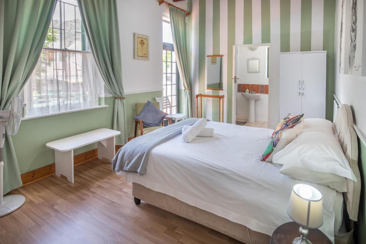 Koo Karoo Guest Lodge And Self Catering Montagu Eksteriør bilde