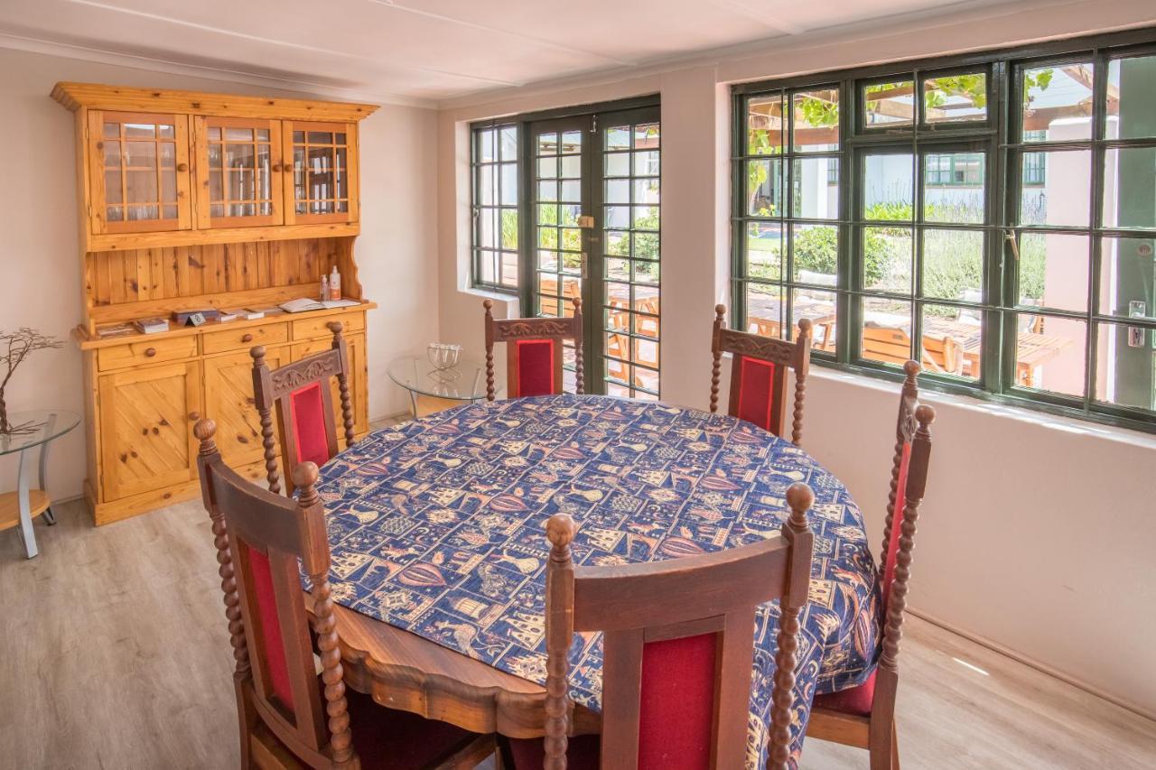 Koo Karoo Guest Lodge And Self Catering Montagu Eksteriør bilde